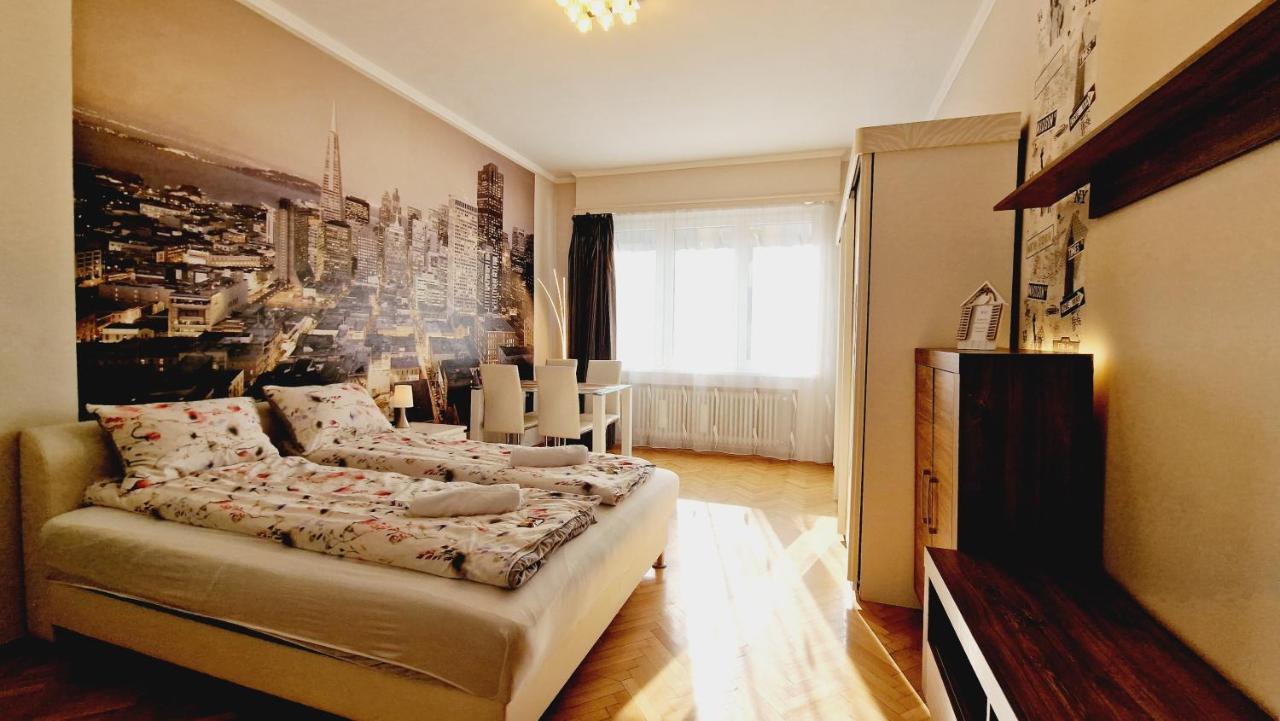 Parliament View Apartment Budapeste Exterior foto